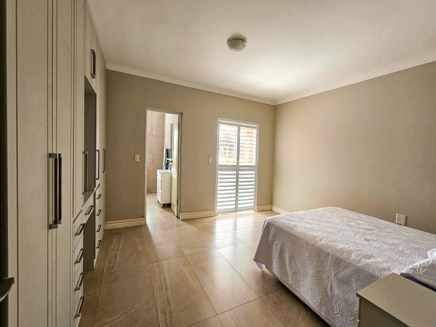 10 Bedroom Property for Sale in Parys Free State